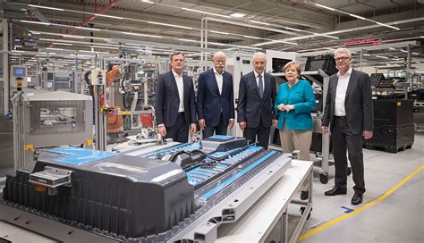 Daimler Baut Eine Der Gr Ten Und Modernsten Batteriefabriken Der Welt