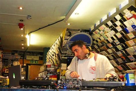 Dj Yoda Dj Yodas How To Cut And Paste The Thirties Edition Banquet Records