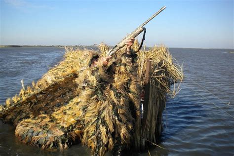 How To Setup A Duck Boat Blind Decoypro