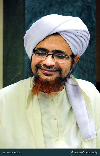 Habib ali bin sholeh alatas.mp3 download. THE CORRECT ISLAMIC FAITH: Shaykh Al-Habib Umar Bin Hafiz