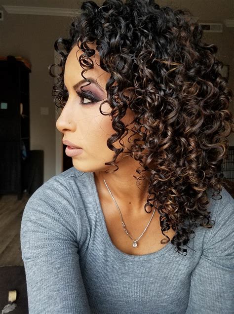 pin by inchrist alone on curly hair inspiration curly hair inspiration curly hair styles
