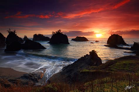 B101 Sunset Secret Beach Southern Oregon Coast Randall J Hodges