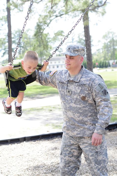 Third Infantry Division Children Reflect On Being Army Kids Article