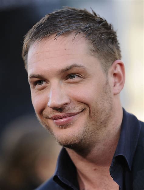 Now, before you bother telling me it's impossible. Tom Hardy Photos Photos - "Inception" Premiere - Zimbio