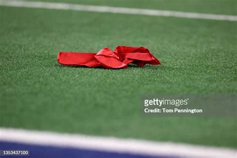 Red Challenge Flag Photos And Premium High Res Pictures Getty Images