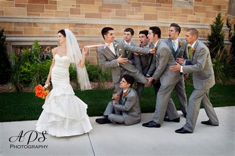 To Make Your Wedding Unforgettable 30 Super Fun Wedding Photo Ideas