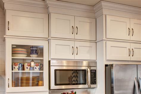 Cascade Maple Designer White XL Crowncabinets Com Kitchen Cabinets