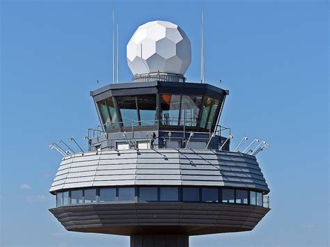 Faa Seeking Design Of Air Traffic Control Towers Of The Future