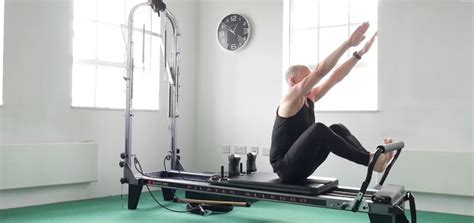 Reformer Stomach Massage Reach Up Birmingham Pilates Studios