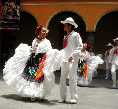 Son Jarocho Baile Típico Del Estado De Veracruz México Alicia