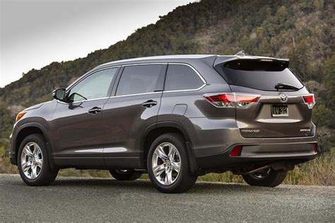 Maybe you would like to learn more about one of these? 2016 Honda Pilot vs. 2015 Toyota Highlander: Which Is ...