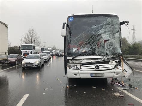 Jun 04, 2021 · milli takım set vermeden kazandı. SAKARYA'DA ZİNCİRLEME TRAFİK KAZASI: 1 YARALI - Son Dakika ...