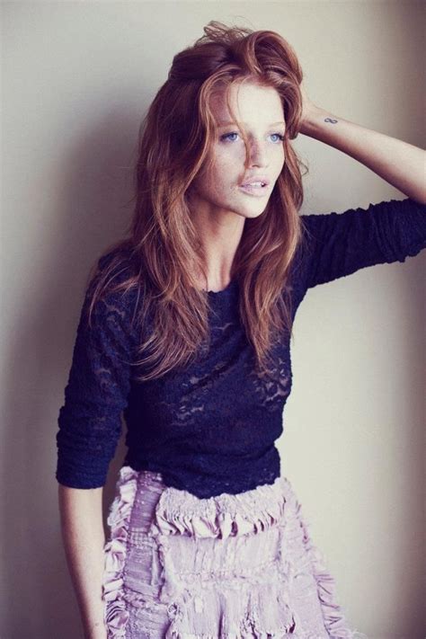 Au Gorgeous Redhead Fashion Cintia Dicker