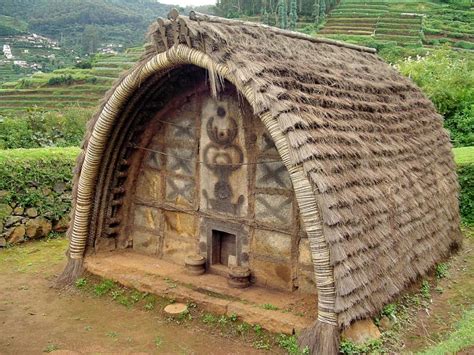 Toda Tribe Hut In Nilgiris India Bizarrebuildings