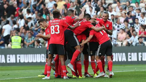 O benfica contou com mais um gol no final da partida para vencer. Benfica Agenda Fim de semana 1 e 2 setembro - SL Benfica