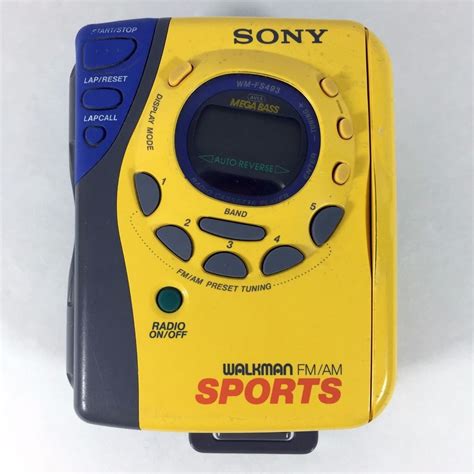 Sony Walkman Fmam Sports Vintage Radio Wm Fs493 Cassette Player