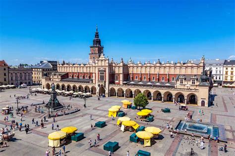 $3.99 quick view add to cart. Cracovia la perla turistica della Polonia - Viaggianza