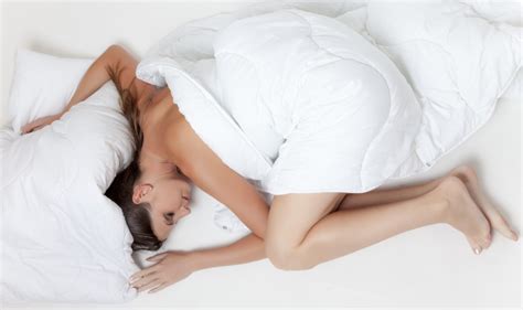 Benefits Of Sleeping With A Pillow Between Legs For Back Pain