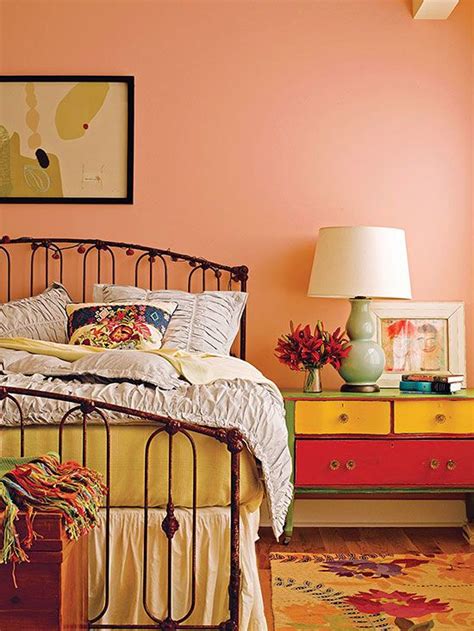Color combinations in a room are another gesture of artistry and design and can help tie in or accentuate the room's entire color palette created by art, textiles and accessories. Decorating with Color: Expert Tips | Bedroom vintage ...