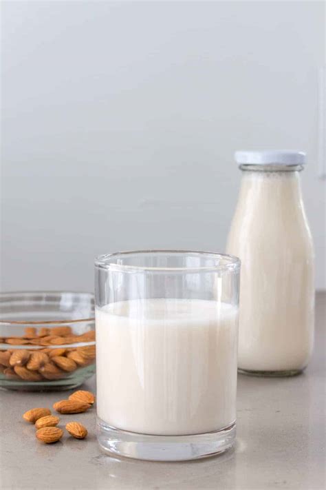 How To Make Almond Milk 3 Ways Easy Healthy And Delicious