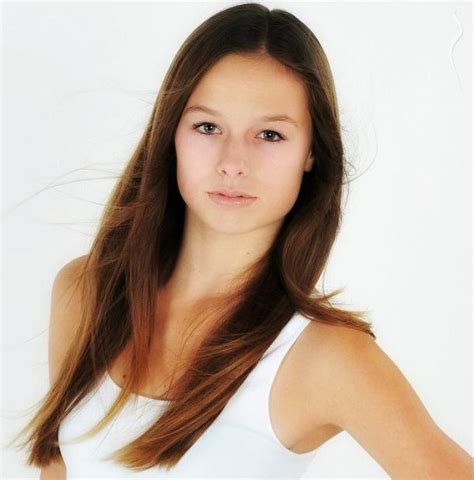 Julia Star A Model From Netherlands Model Management