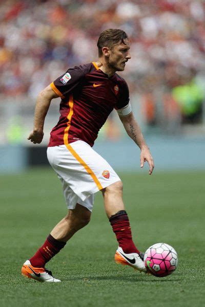 The highest paid baseball player in 1995 was cecil fielder who played for detroit tigers in the american league. Francesco Totti Photos Photos: AS Roma v AC Chievo Verona - Serie A | As roma, Best football ...