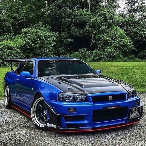 We are not affiliated to any political movements. Pin by Brocke Lyons on Garage Dream | Nissan skyline ...