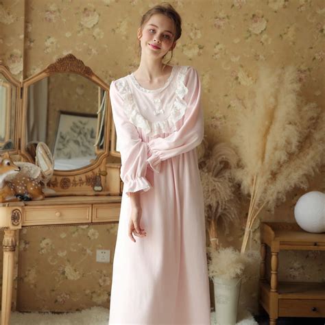 Warm Retro Nightdress Victorian Style Plus Size Nightwear