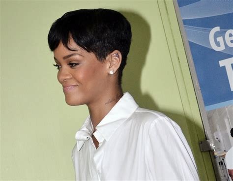 Photo 244145 From Do Gooder Rihanna Helping Barbados Hospital E News