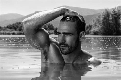 Jess Vill Un Mannequin De France Model Management