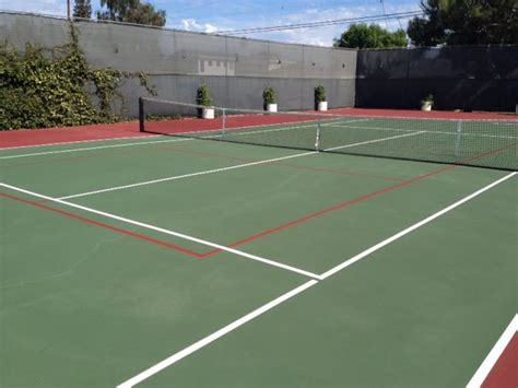 Can Pickleball Be Played On A Tennis Court Tennis Court Tennis