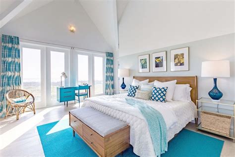 10 Modern Beach Themed Bedroom