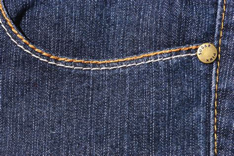 The talk of the town when it comes to the innovative milestones in the denim and jeans industry have undoubtedly been the laundry processes. Two free denim textures from the front jean pocket