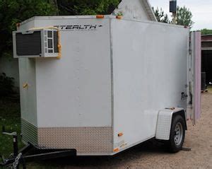 An old utility trailer is perfect to convert into a portable cooler to have to transport food. Cooler Plans - Store It Cold With Coolbot! | Projects to ...