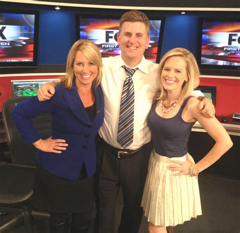 THE APPRECIATION OF BOOTED NEWS WOMEN BLOG : leslie lowe