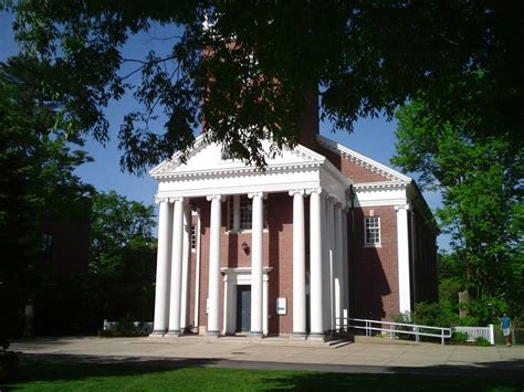 Cole Memorial Chapel At Wheaton College Ma Wheaton College Wheaton