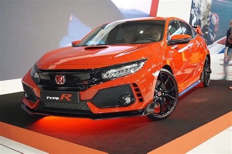 Extensive information about all the type r models to date, including photos, videos and performance details. Honda Civic Type R - Wikipedia