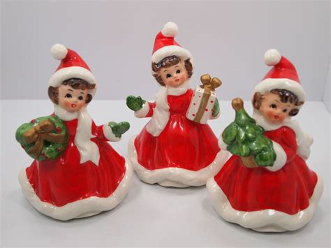 Vintage Christmas Figurines ~ Lefton 1665 ~ Set Of 3 Holiday Girls In