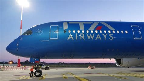Ita Airways La Rivoluzione Ha Inizio Il 2 Giugno Nuove Divise E Nuovi