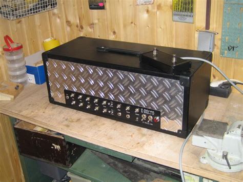 This is a place to learn about building and perhaps more importantly, repairing and troubleshooting your amp. Build Your Own Amp Head Cabinet | Cabinets Matttroy