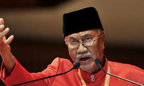 For more information and source, see on this link : Covid-19: Timbalan pengerusi tetap Umno meninggal dunia