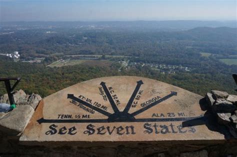 Rock City See Seven States Picture Of Lookout Mountain Chattanooga