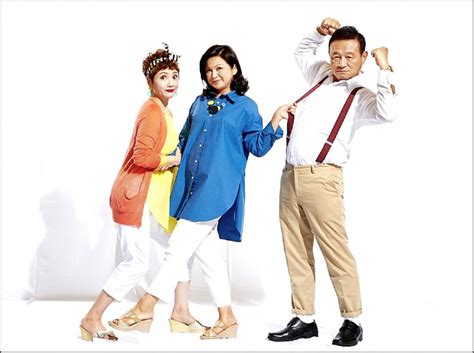 The site owner hides the web page description. 陳慕義肢體不受控 看到相機就卡卡 - 自由娛樂