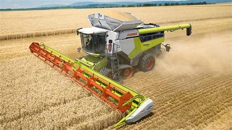 Ultimate Guide To Buying A Combine 2020 Farmers Weekly