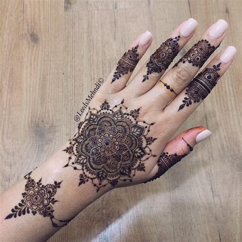 Intricate Henna Traditional Henna Designs Traditional Henna Henna
