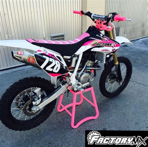 Custom Crf 150r Girls Pink Edition Dirt Bike Girl Cool Dirt Bikes