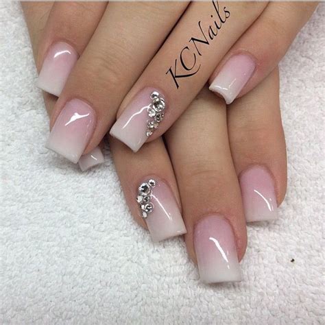 Beautiful Pink To White Fade Acrylic Nails Love The Colors Pretty