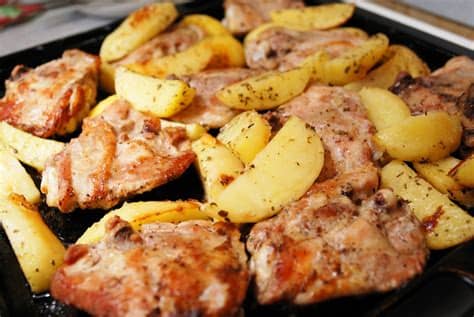 Usa un vino con cuerpo como un cabernet o un merlot con esta técnica y no te molestes en usar una botella cara. Maneras de cocinar un pollo - Maru Botana