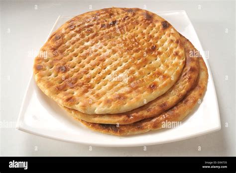Sheermal Pakistani And Indian Flat Bread Stock Photo 85302425 Alamy