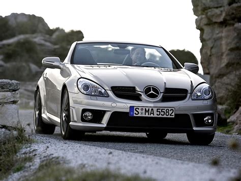 There are three models of slk roadster: MERCEDES BENZ SLK 55 AMG (R171) specs & photos - 2008, 2009, 2010, 2011 - autoevolution
